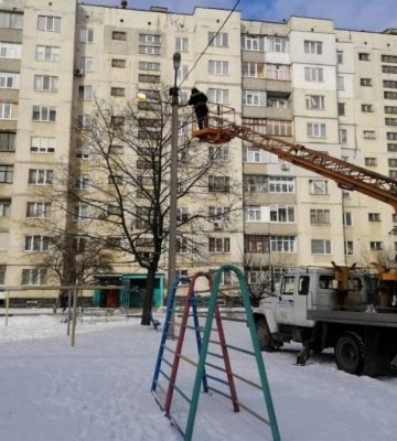 У Сумах триває модернізація вуличного освітлення