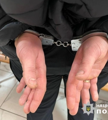 В Одессе мужчина распилил газ и стрелял в военного ТЦК