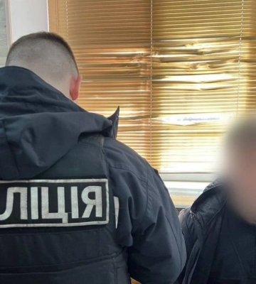 В Одесі затримали чоловіка, який застосував газ та стріляв у військовослужбовця