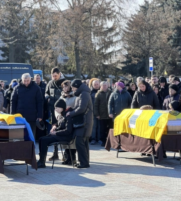 У Рівному попрощались з двома захисниками