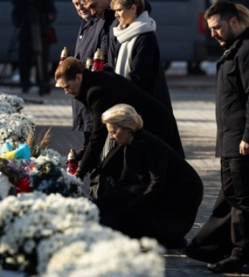 Подружжя Зеленських та лідери ЄС і країн-партнерів вшанували пам'ять полеглих у війні