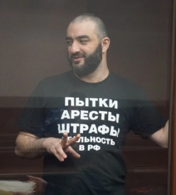 Політвʼязень із Криму Абдулгазієв - у критичному стані