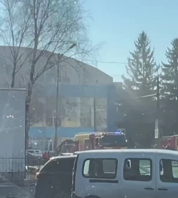 Дим ішов з вікна: у спорткомплексі в Луцьку трапилася пожежа