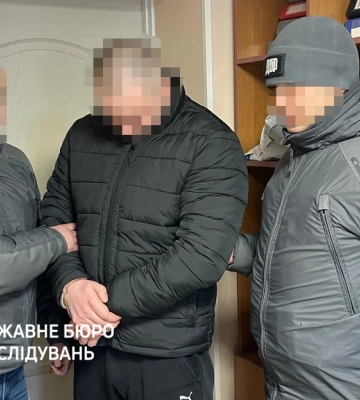 На Миколаївщині ДБР затримало посадовця військової частини, який збирав "данину" із підлеглих