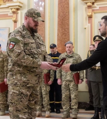 Волинський офіцер з бригади «Лють» Олег Булатов отримав від Президента орден Богдана Хмельницького