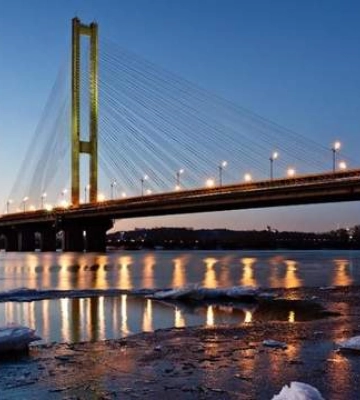 В Киеве могут частично снять ограничения на движение по Южному мосту, – Кличко