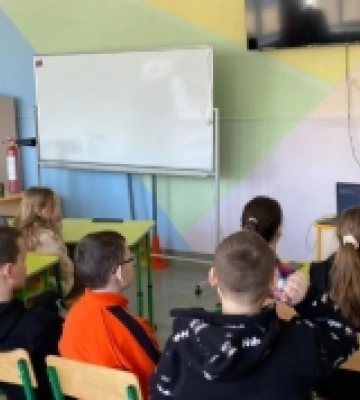 У Горохівському ліцеї №1 імені Івана Франка рятувальники провели урок безпеки