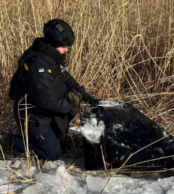 На Київському водосховищі та біля одного із озер столиці знайшли уламки російських безпілотників