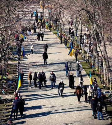 У третю річницю широкомасштабної війни рф проти України Ізмаїл вшанував загиблих героїв-захисників