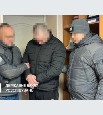 Збирав «данину» з військових: посадовця затримали за хабарництво на 1 млн грн