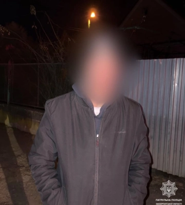 В Ужгороді виявили керманича, який мав з собою, ймовірно, наркотичні речовини