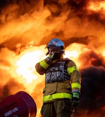 Три роки боротьби. Три роки рішень.  Три роки незламності