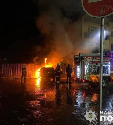 Підпалював автомобілі військових та волонтерів - на Закарпатті засуджено злочинця. ФОТО