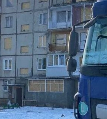Полтава отримала 133 віконні конструкції для мешканців, які постраждали від ракетного удару 1 лютого