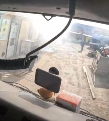 У Дубні від знищення вогнем  врятували магазин (ВІДЕО)