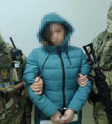 Готувала схрони для терактів в Одесі: СБУ затримала підозрювану у держзраді