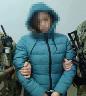 Готувала схрони для терактів в Одесі: СБУ затримала підозрювану у держзраді