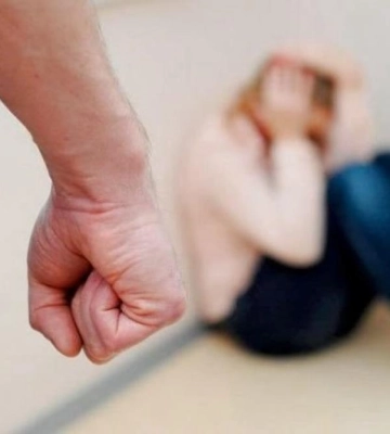 На Рівненщині чоловіка засудили до 2 років обмеження волі за домашнє насильство над дружиною