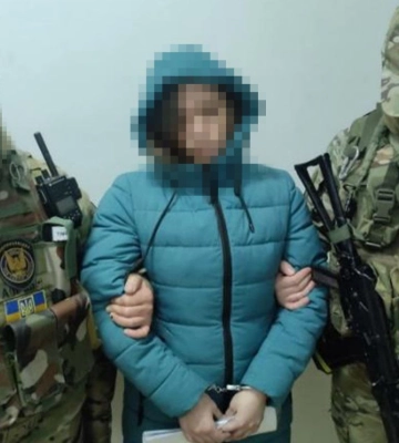 Готувала схрони для терактів в Одесі: СБУ затримала підозрювану у держзраді