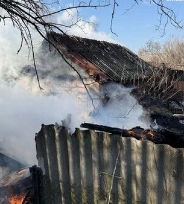Ворог завдав 8 авіаударів по Гуляйполю: пошкоджено будинки. ФОТОрепортаж