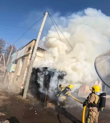 У Дубні трапилася пожежа в неексплуатуючій господарській будівлі