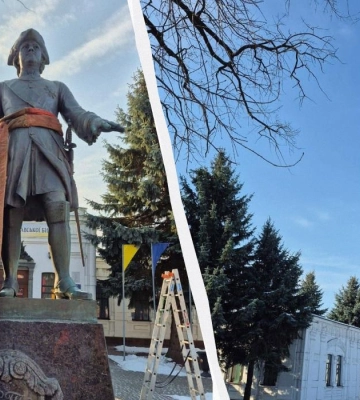У Полтаві демонтували пам&#039;ятник Петру І