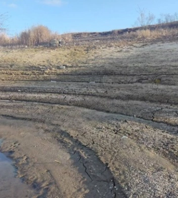 Біля Маріуполя критично обміліло Кам&#039;янське водосховище