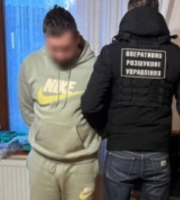 Житель Кам&#039;яниці на Ужгородщині намагався незаконно переправити чоловіка за кордон
