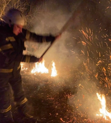 Не обійшлося без необережності: на Волині – чотири пожежі сухої трави