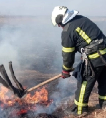 На Волині загасили чотири загоряння сухої трави