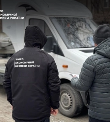 У Чернівецькій області налагодили схему ввезення авто під виглядом гуманітарної допомоги