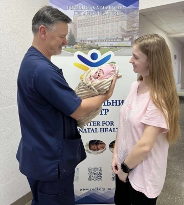 Рівненські хірурги успішно прооперували немовля з критичною патологією