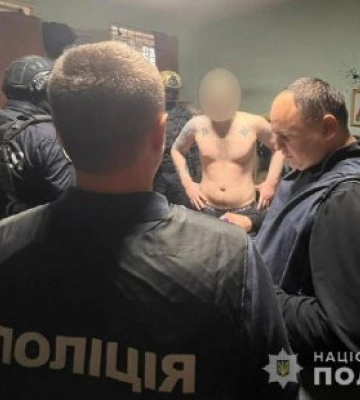 У Сумах судитимуть кримінального авторитета за злочинний вплив у СІЗО