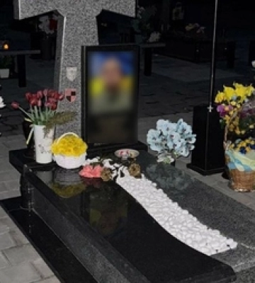 Крав гільзи з могил воїнів: на Рівненщині затримали вандала 