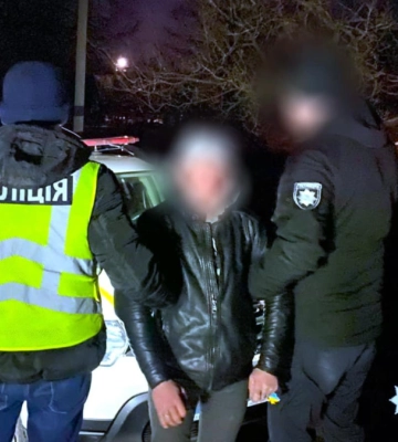 Ніж у спину від знайомого: на Прикарпатті застілля закінчилося різаниною