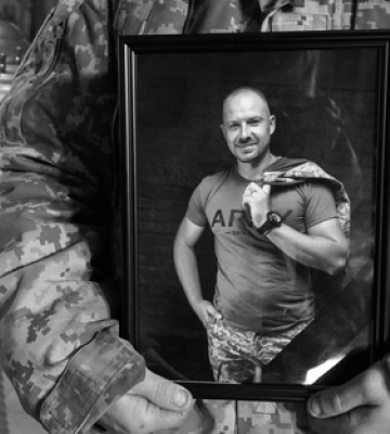 На Волині попрощалися із загиблим воїном Віктором Паюком 