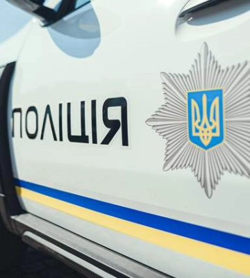 На Кіровоградщині підлітки побили дівчину та зняли це на відео: у поліції розповіли деталі