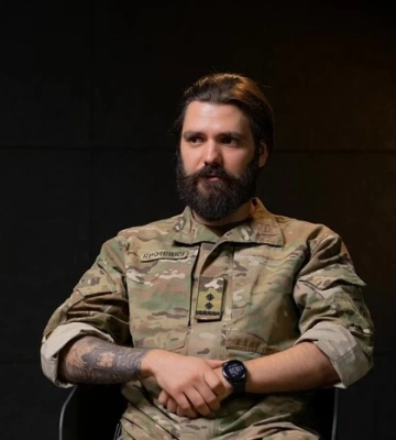 Підполковник Кротевич завершує службу і йде з посади в «Азові»