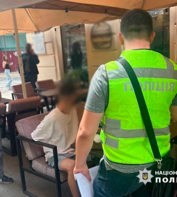 У Києві чоловіка та жінку судитимуть за переправлення ухилянтів через кордон
