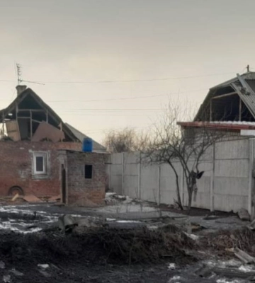 Удари КАБами по Золочеву: постраждали два пенсіонери