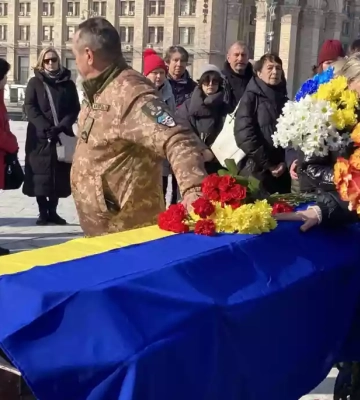 У Києві попрощалися з військовим і журналістом Ярославом Шапочкою, який загинув у березні 2023-го
