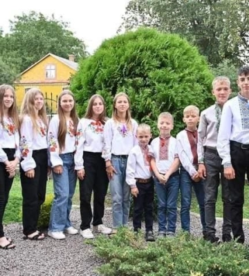 Як соціальний супровід допомагає сім’ям з дітьми: історія прийомної родини з Одещини, яка переїхала на Волинь