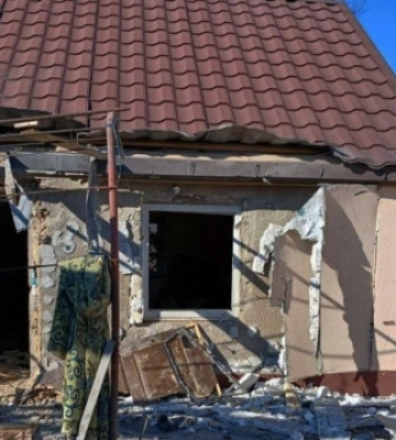 Вранці росіяни вдарили по Зеленівці на Херсонщині, пошкоджені будинки
