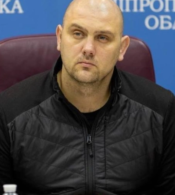 На Нікопольщині від ворожих обстрілів постраждала літня жінка, є пошкодження цивільної інфраструктури