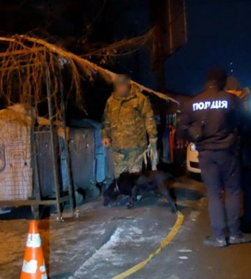 Винесла новонароджене немовля на смітник – повідомлено про підозру хмельничанці
