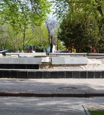 Частину фонтану в Полтавському Сонячному парку демонтують