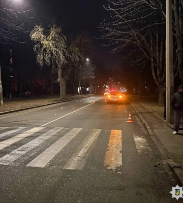 П'яний водій збив у Рівному малолітнього скутериста