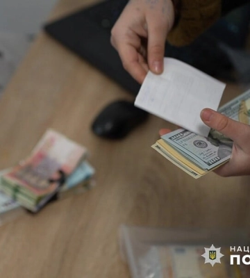 В Одесі організатори фінансової піраміди ошукали громадян на 200 тисяч доларів США: гроші виводили через офшорні рахунки 