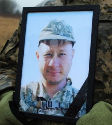 У Луцьку попрощаються із загиблим на Донеччині Максимом Шевякіним