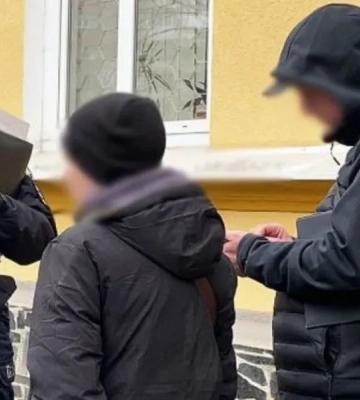 СБУ затримала 16-річного російського агента, який готував теракт біля &quot;Алеї Слави Героям&quot; у Житомирі